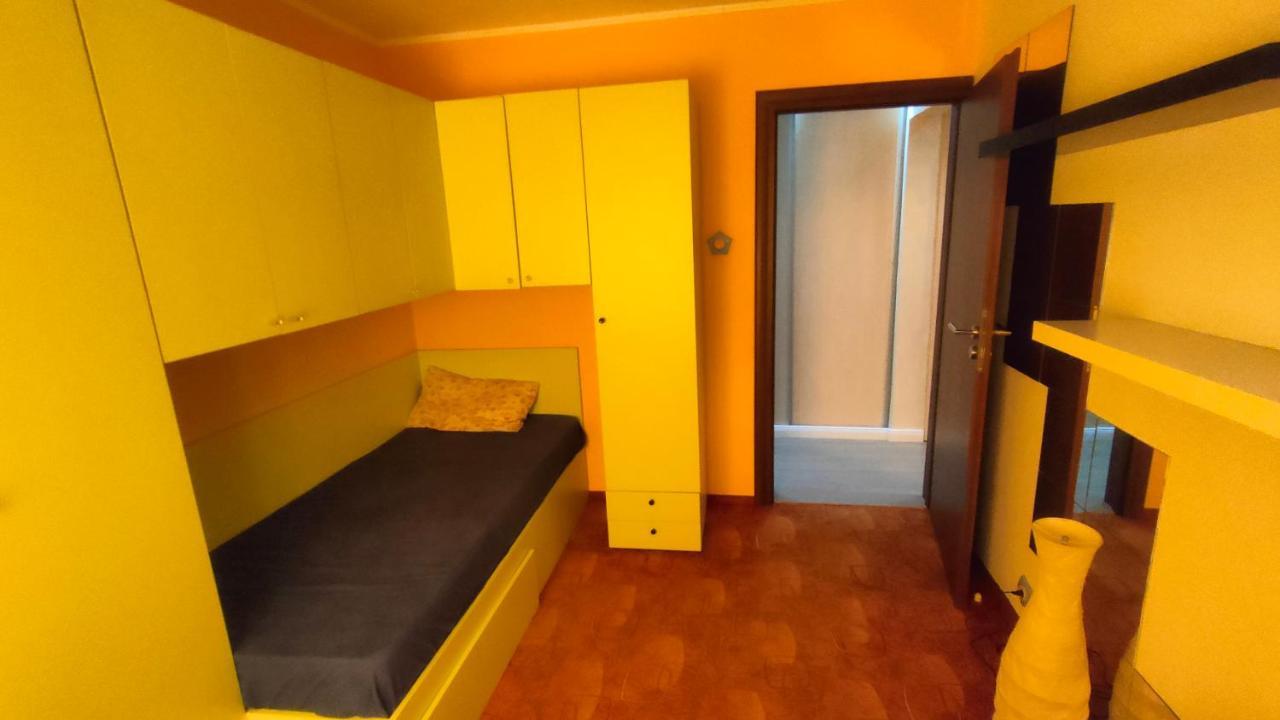 Duck Apartment Bucareste Exterior foto
